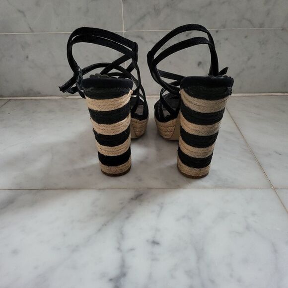 Lulu Townsend Shoes Size 8 - Picture 4 of 5